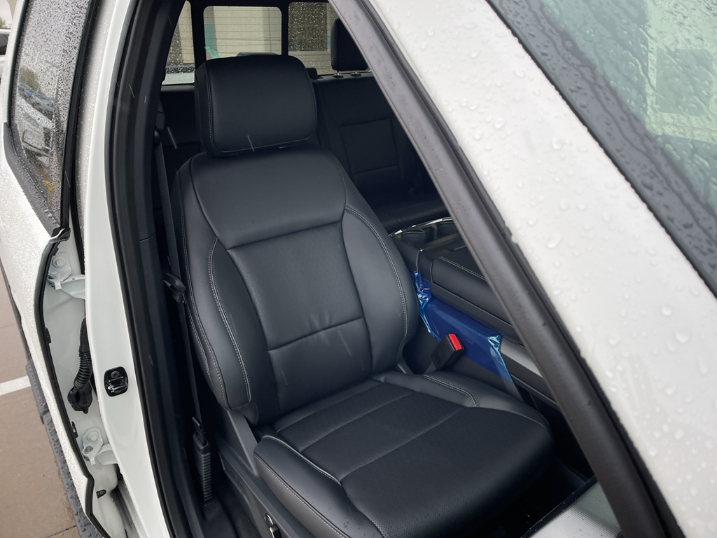 2025 Ford F-150 Lariat photo 18