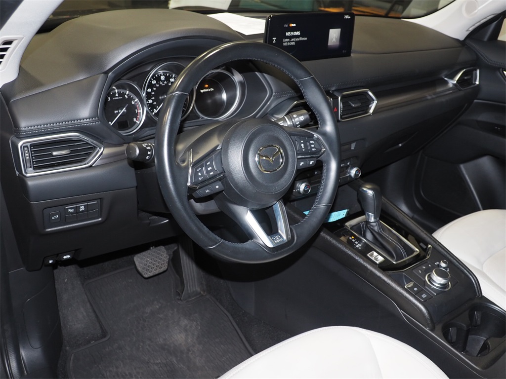 2022 Mazda CX-5 2.5 S Preferred photo 4