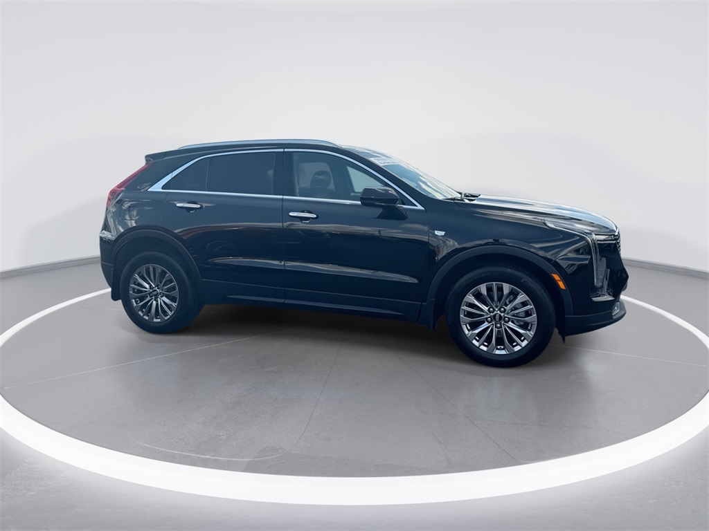 2024 Cadillac XT4 Premium Luxury photo 9