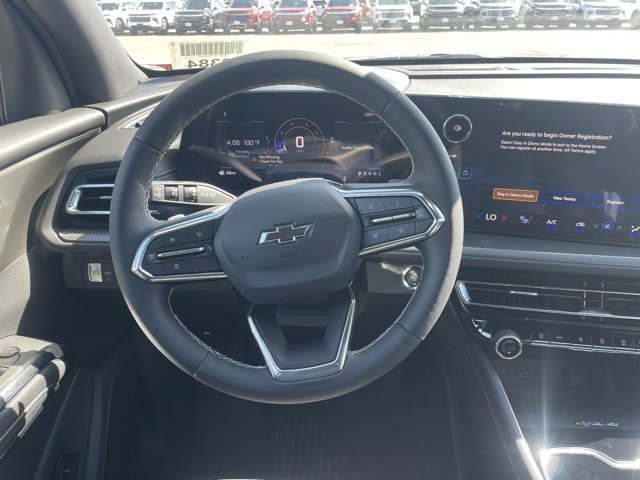 2026 Chevrolet Traverse photo 13