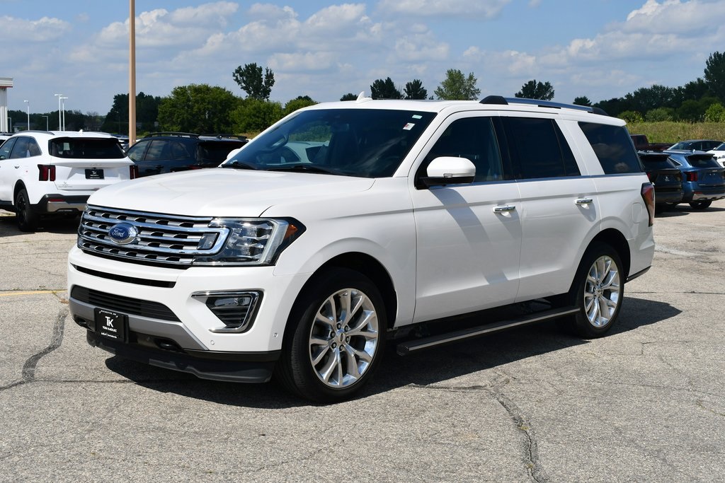 Used 2018 Ford Expedition Limited with VIN 1FMJU2AT8JEA36337 for sale in Rochester, Minnesota