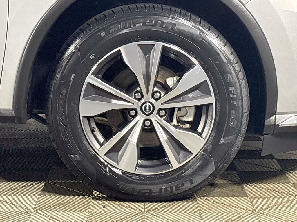 2023 Nissan Murano SV photo 21