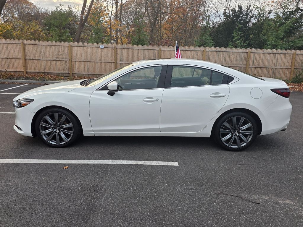 2018 Mazda Mazda6 Touring photo 3