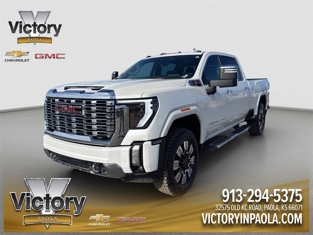 2024 GMC Sierra 2500HD Denali's photo
