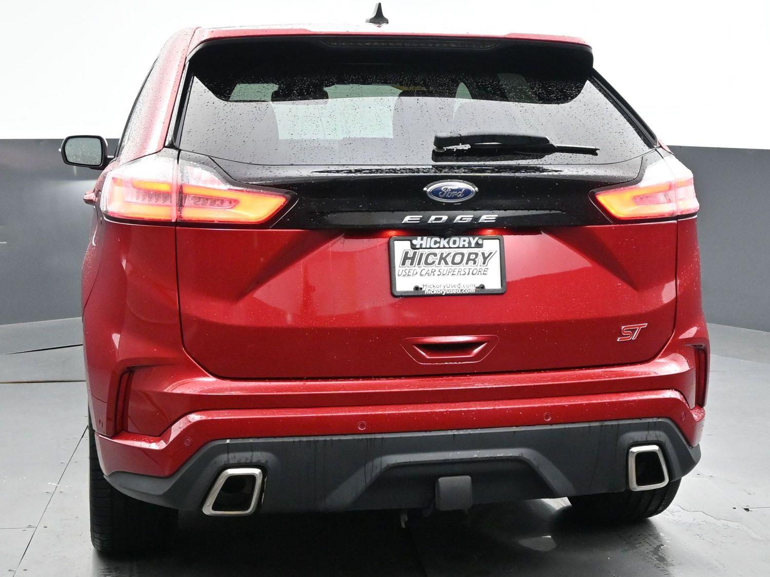 2022 Ford Edge ST photo 6