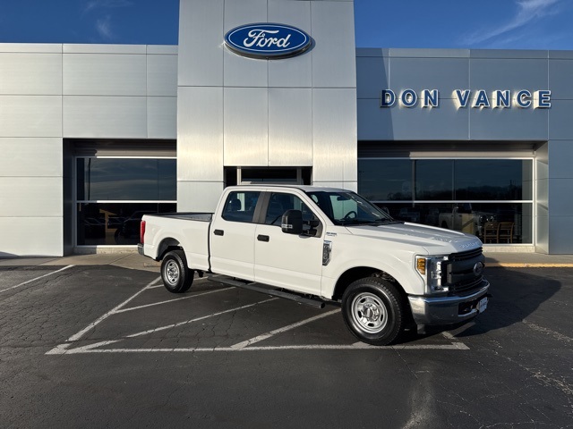 2018 Ford F-350 Super Duty XL's photo