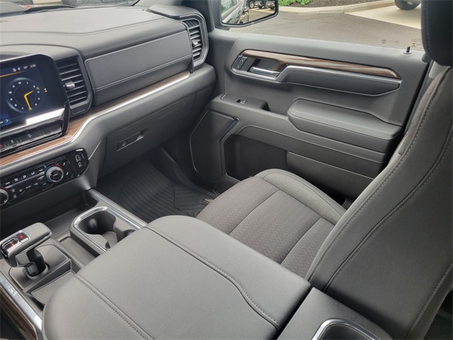 2023 Chevrolet Silverado Trail Boss LT photo 14