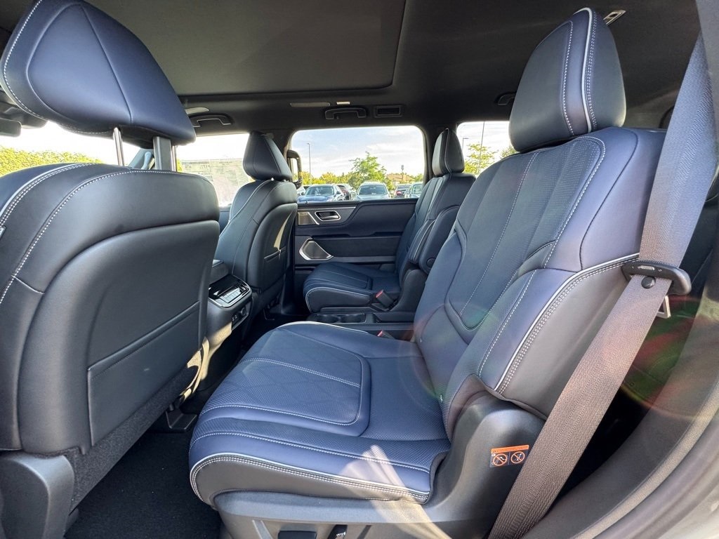 2026 Infiniti QX80 Sensory photo 20