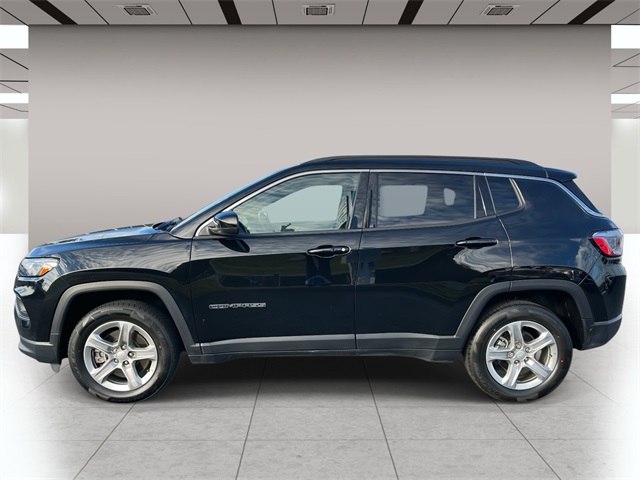 2024 Jeep Compass Latitude photo 6