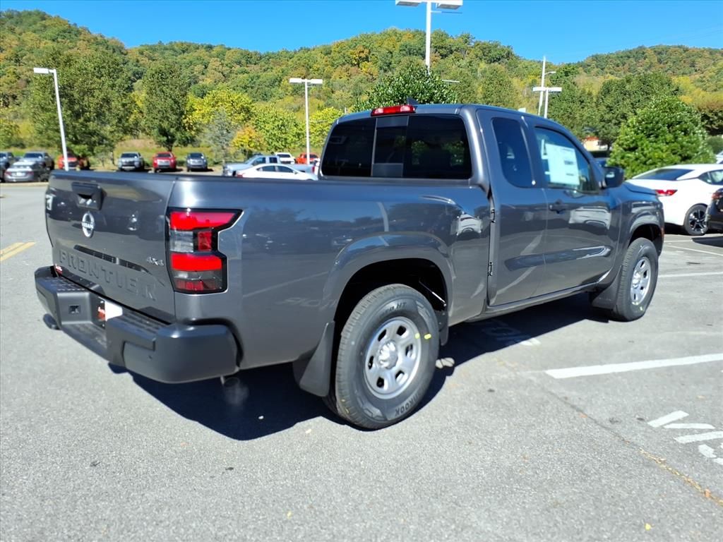 2026 Nissan Frontier S photo 3
