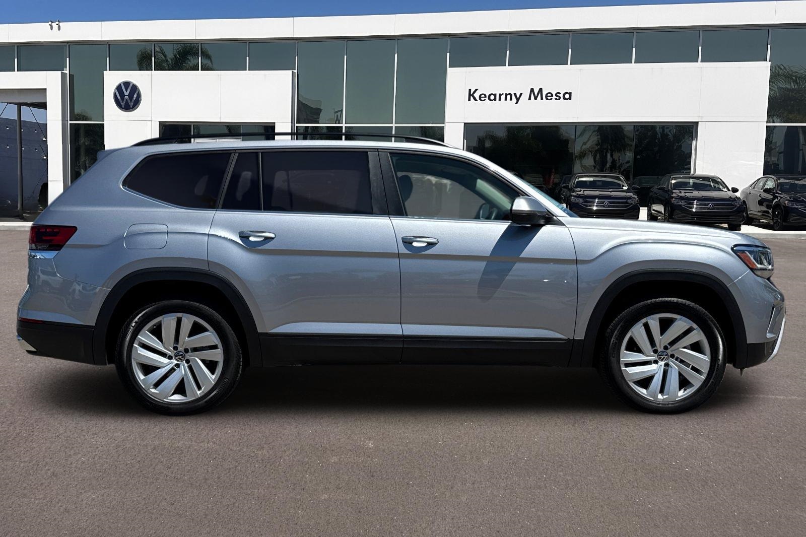 2021 Volkswagen Atlas V6 SE Technology photo 3