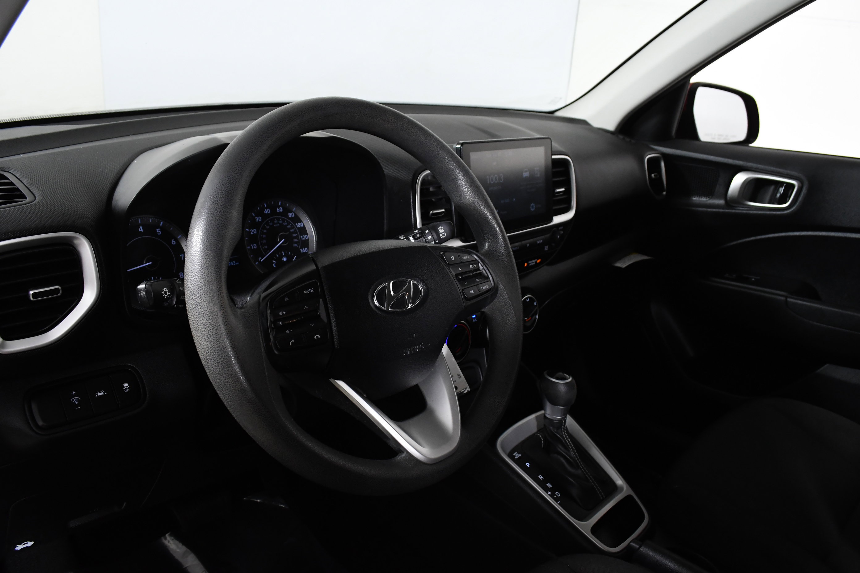 2022 Hyundai Venue SE photo 15