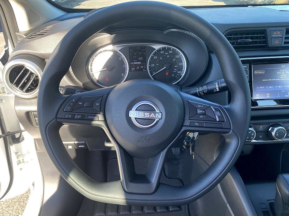 2025 Nissan Versa S photo 8