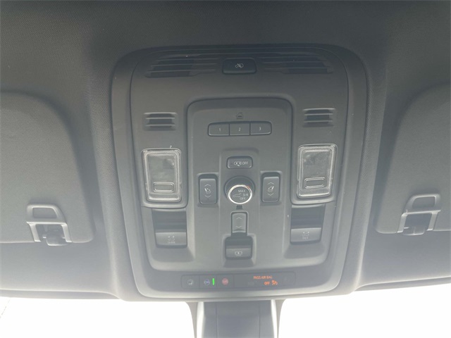 2021 Gmc Yukon Denali photo 27