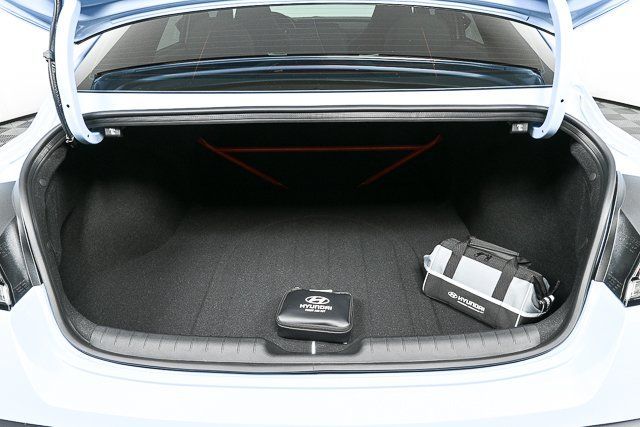 2025 Hyundai Elantra N Base photo 5