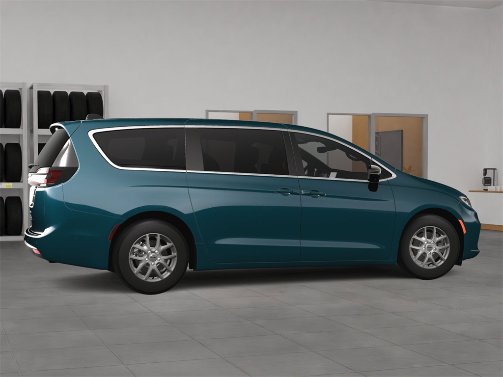 2025 Chrysler Pacifica photo 6