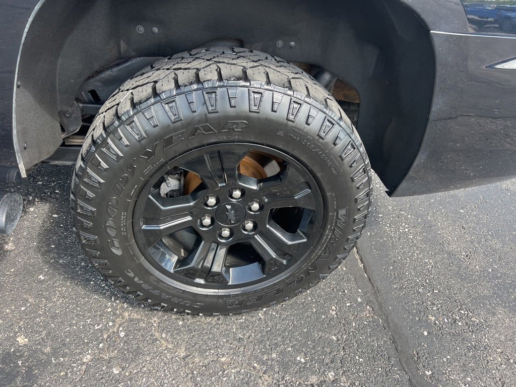 2019 Chevrolet Tahoe LS photo 18