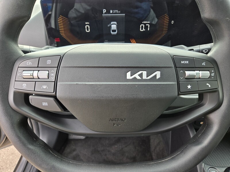 2025 Kia K4 LXS photo 20