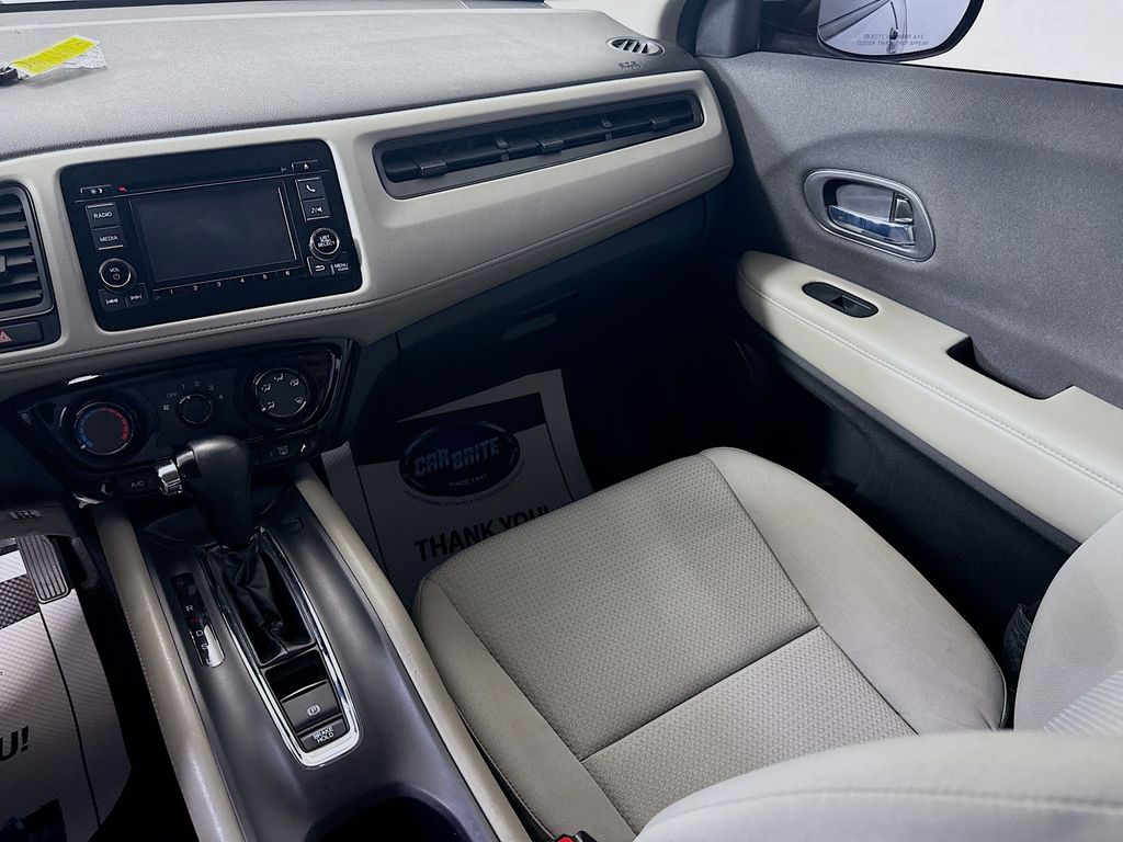 2021 Honda HR-V LX photo 20