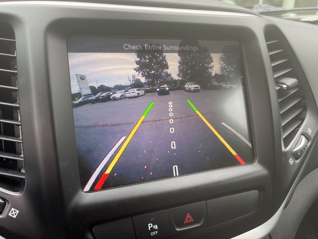 2018 Jeep Cherokee Overland photo 7