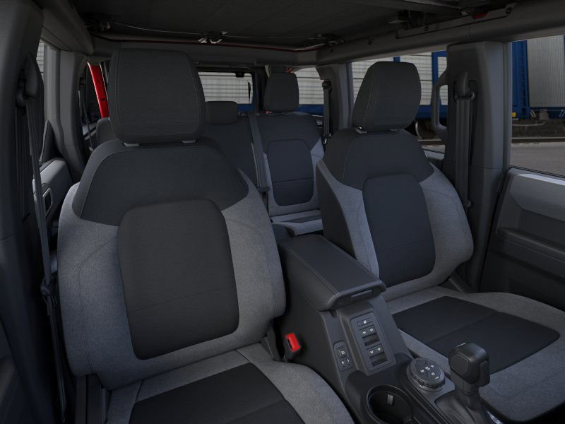 2025 Ford Bronco Big Bend photo 9