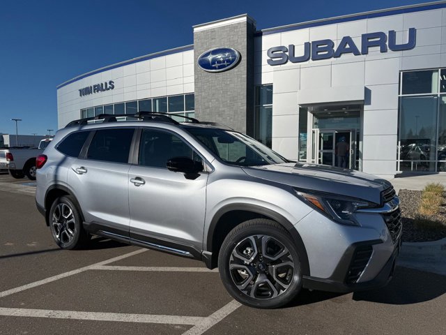 2026 Subaru Ascent Limited's photo
