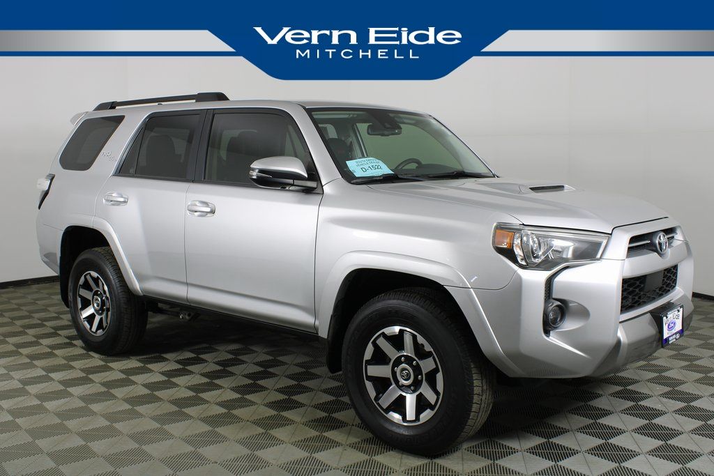 2021 Toyota 4Runner TRD Off-Road Premium's photo