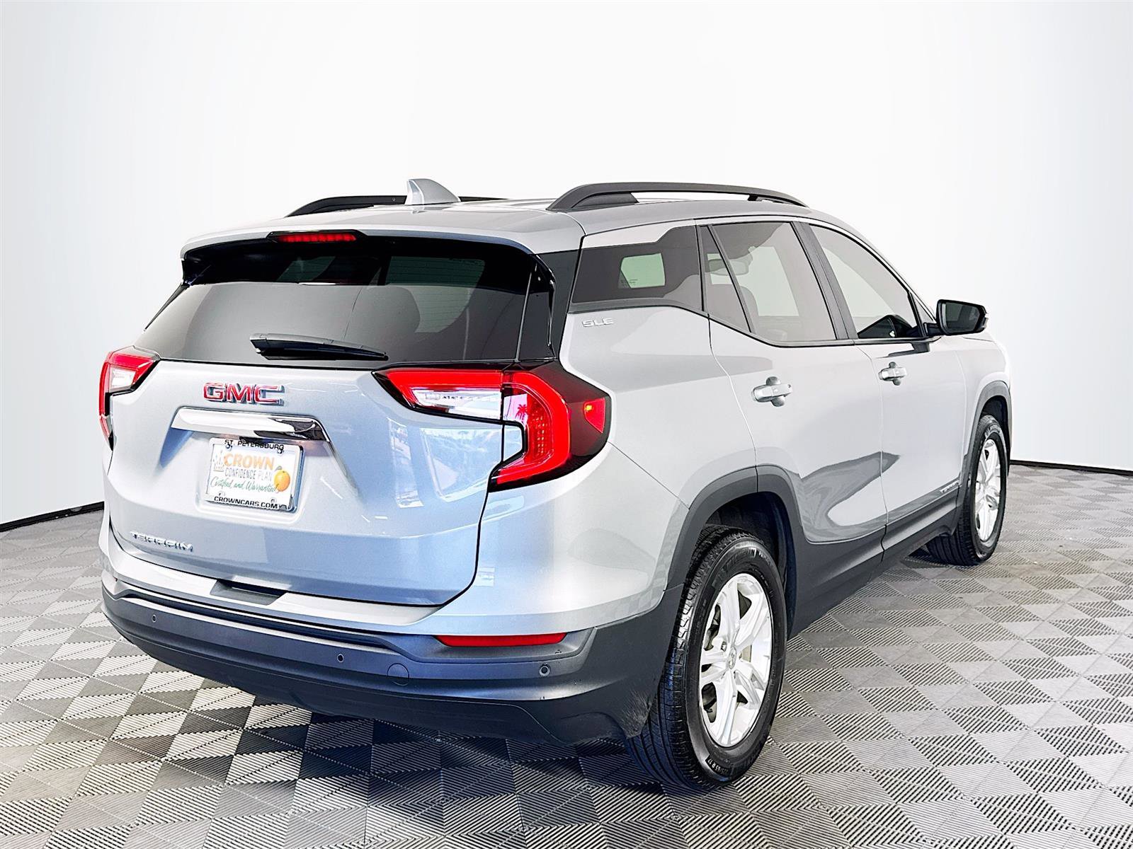 2023 Gmc Terrain SLE photo 7