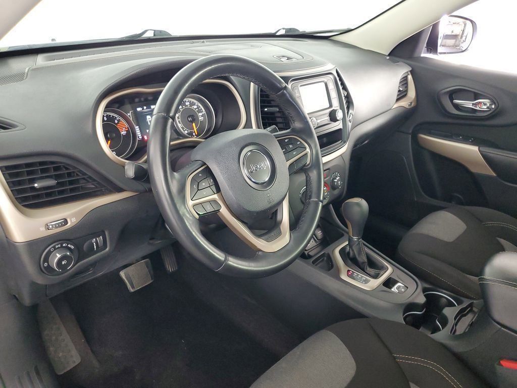 2018 Jeep Cherokee Latitude photo 7
