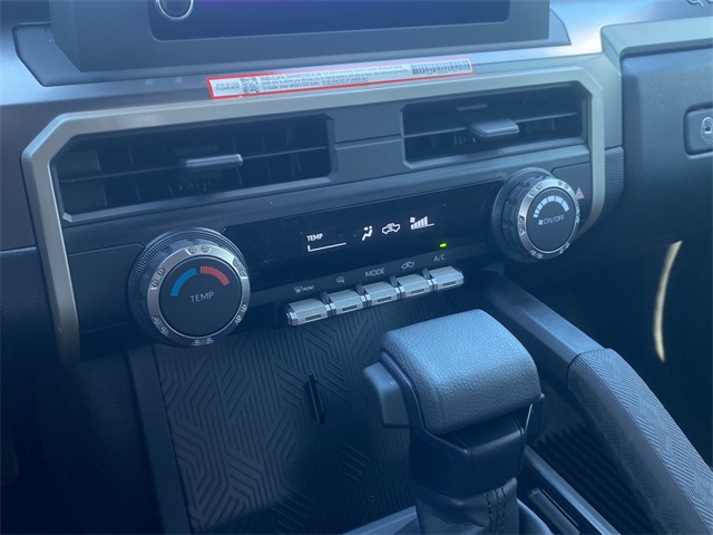 2025 Toyota Tacoma SR5 4x4 Double Cab photo 21