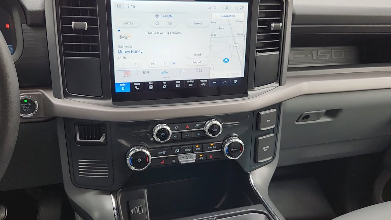 2025 Ford F-150 Lightning photo 22