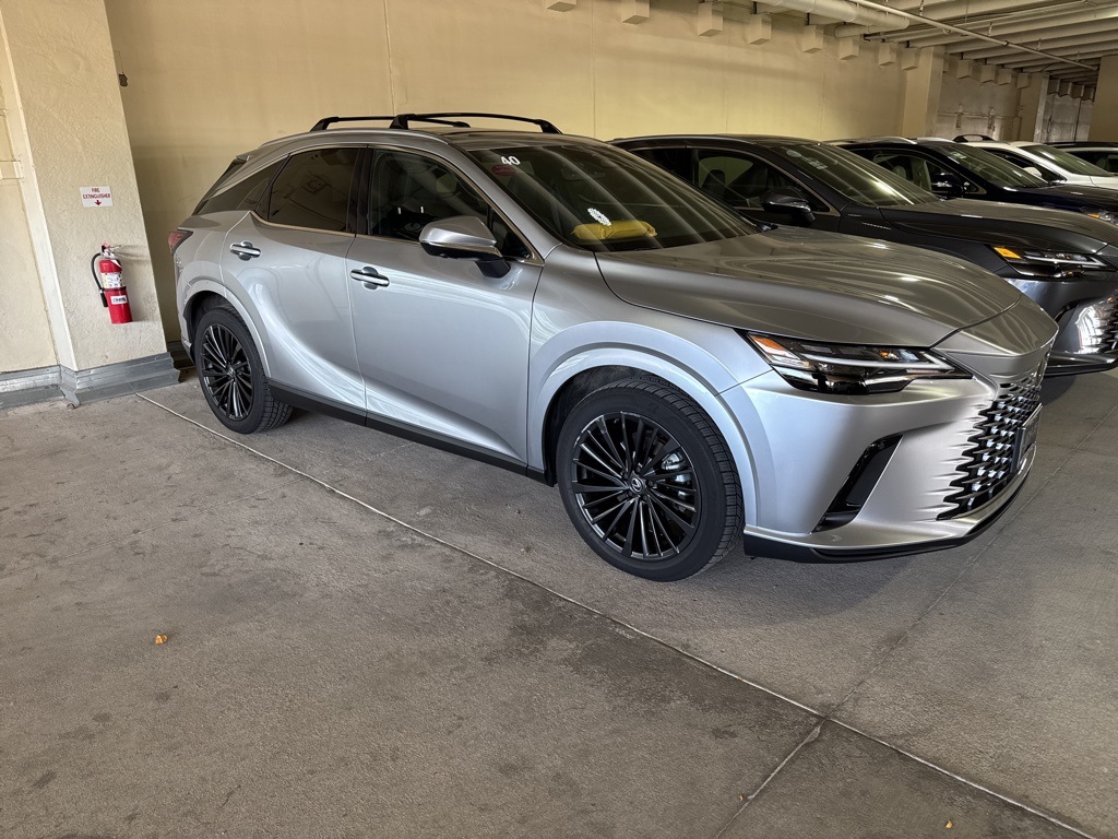 2024 Lexus RX 350 Premium photo 2