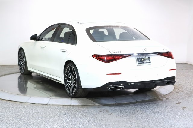 2023 Mercedes Benz S 580 4MATIC photo 3