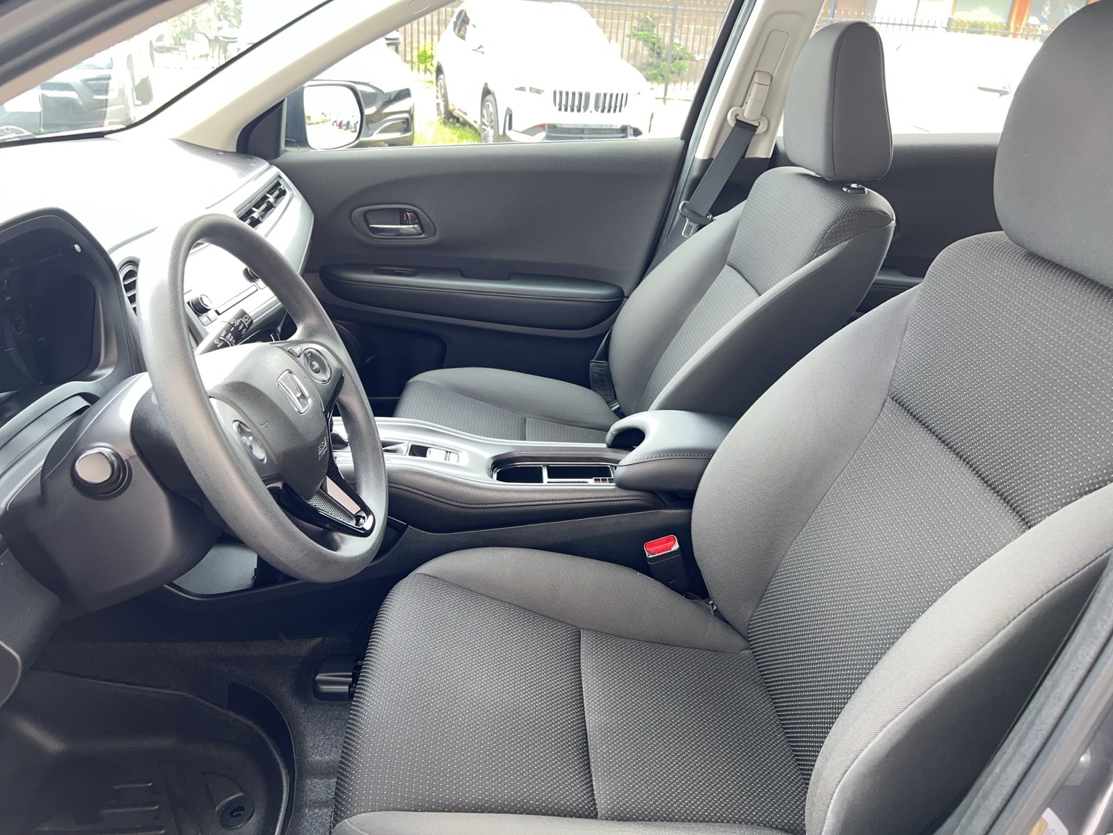 2021 Honda HR-V LX photo 10