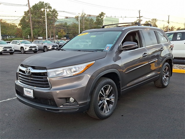 2016 Toyota Highlander XLE photo 4