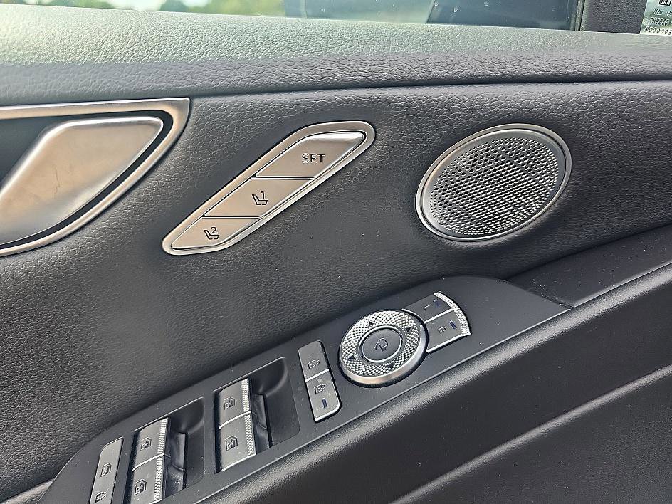 2023 Genesis G80 2.5T Sport Prestige photo 12