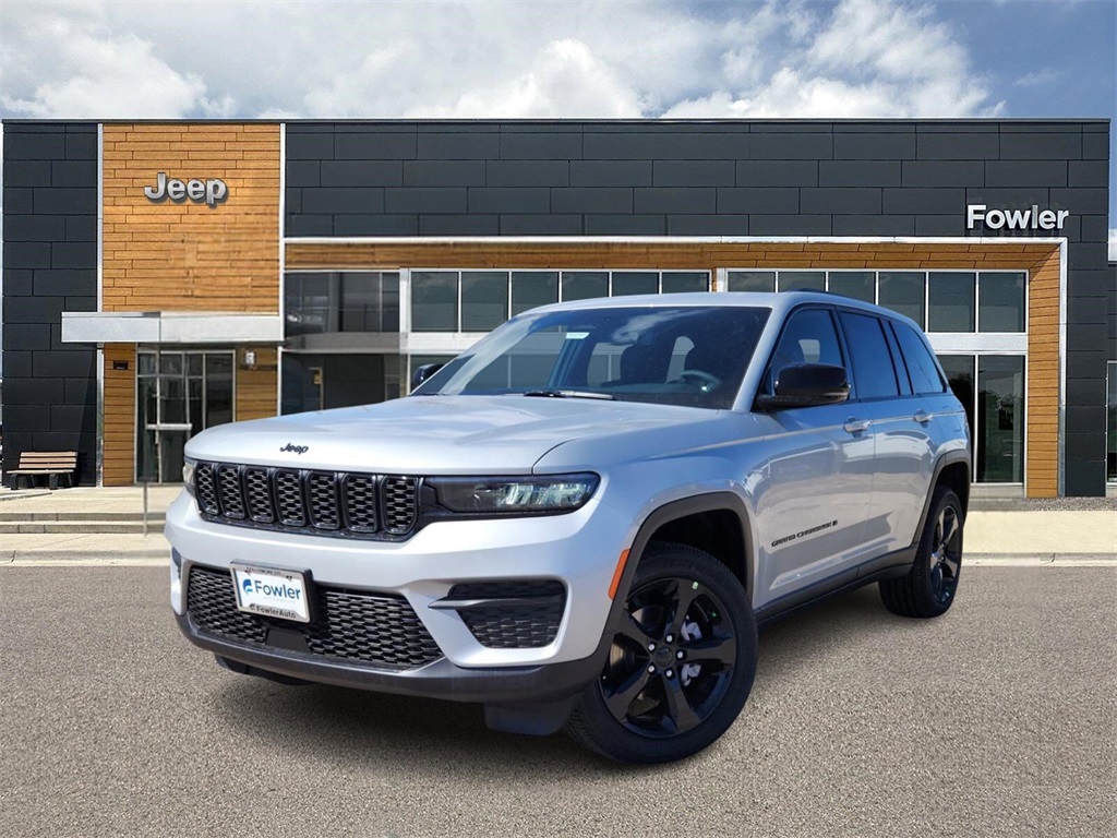 2025 Jeep Grand Cherokee Altitude's photo