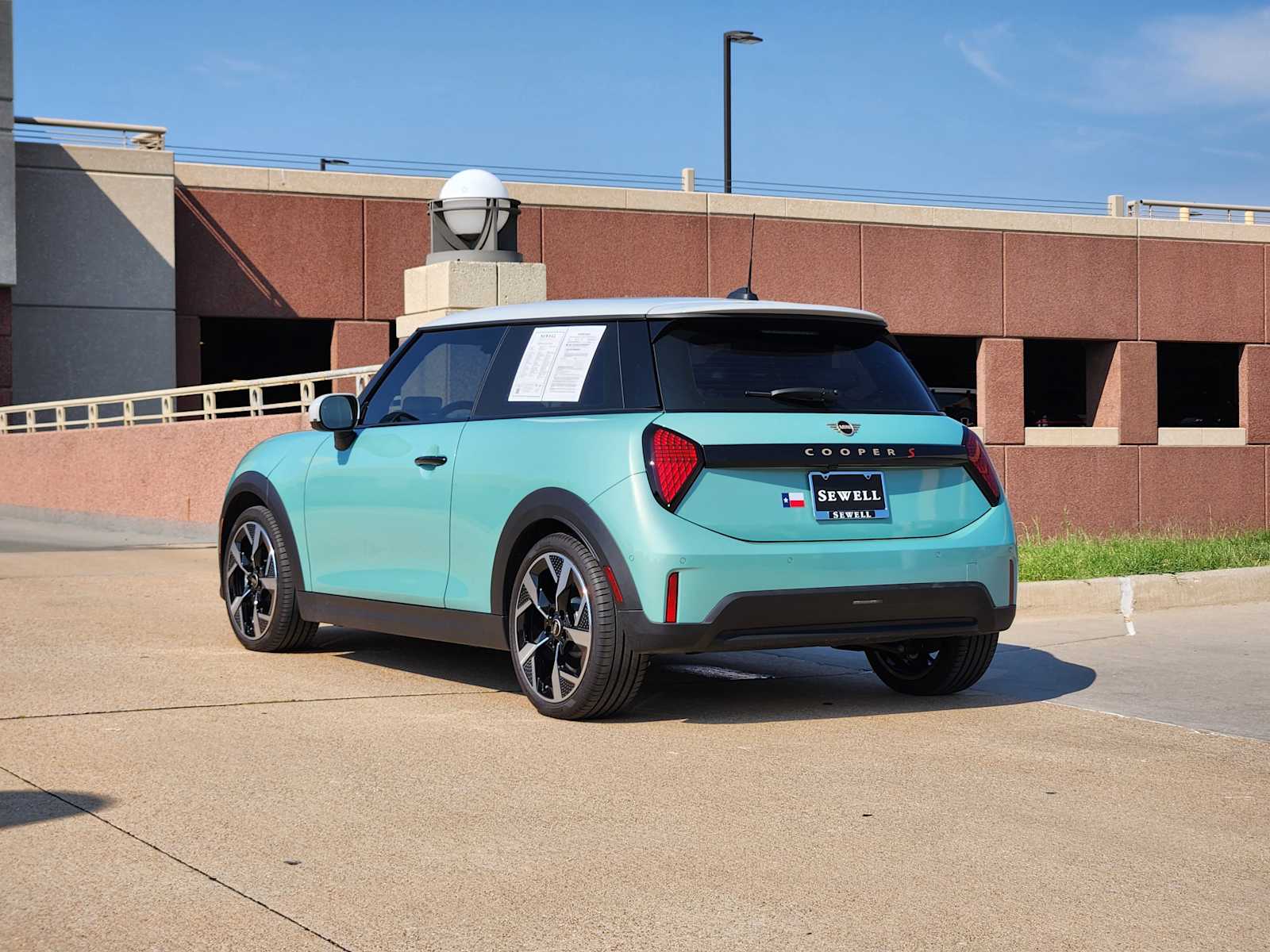 2025 Mini Cooper 2 Door Hardtop S photo 3