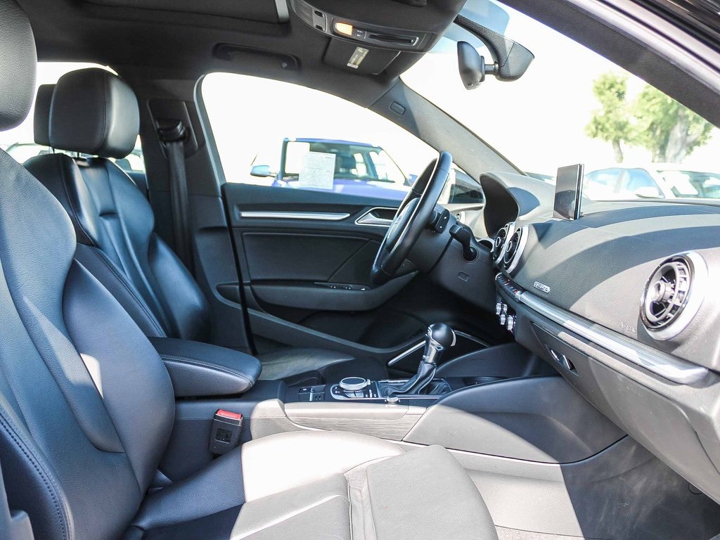 2016 Audi A3 2.0T Premium Plus Quattro photo 17