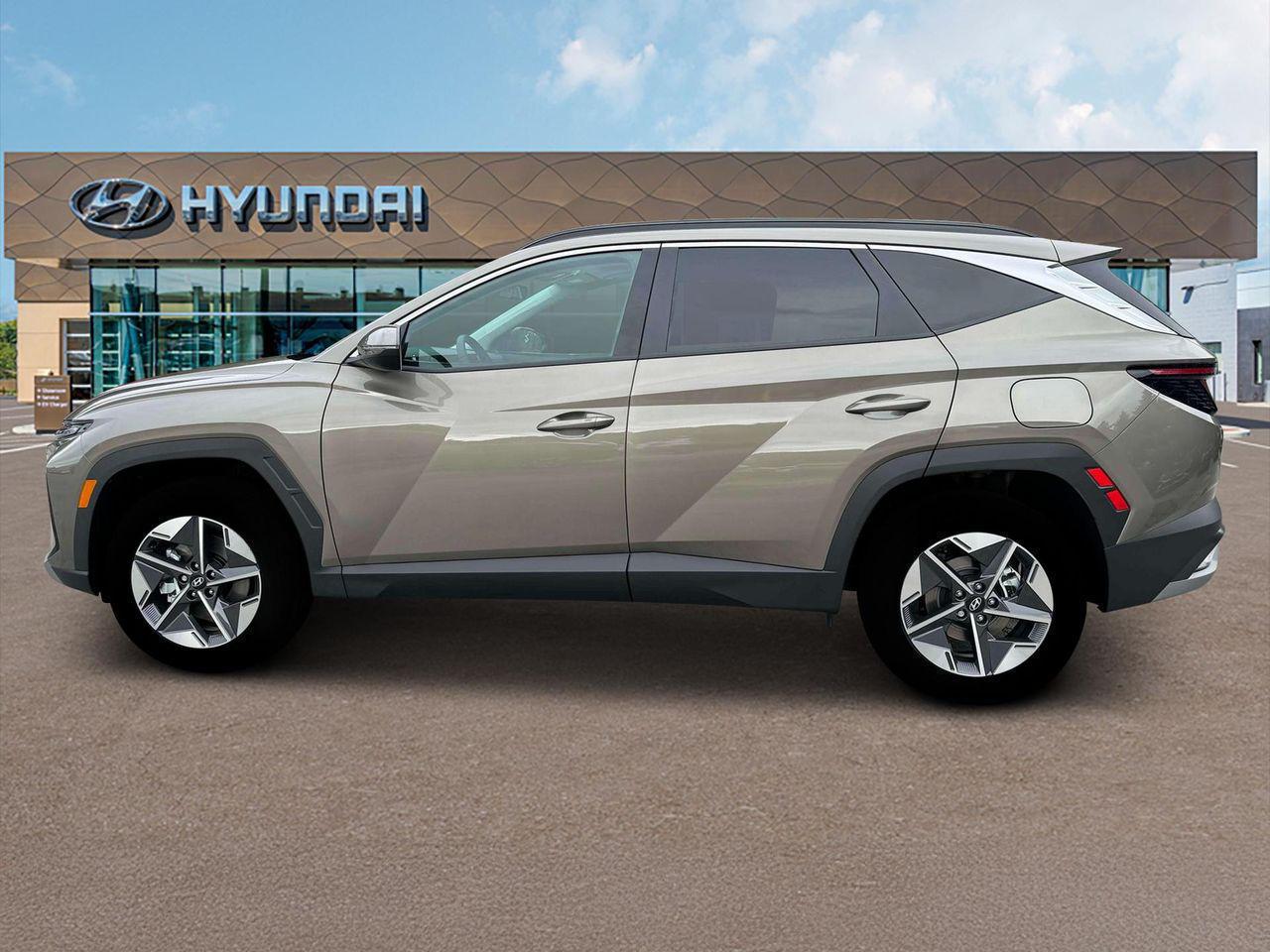 2025 Hyundai Tucson Hybrid SEL Convenience photo 2