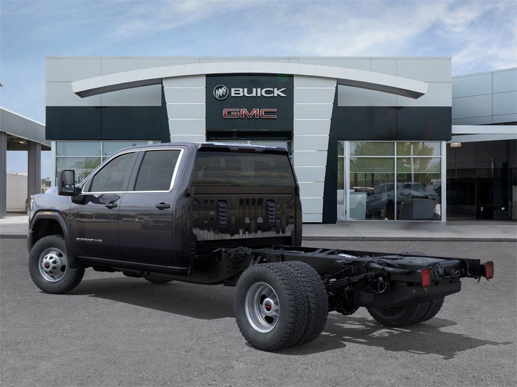 2025 Gmc Sierra 3500 HD Pro photo 3