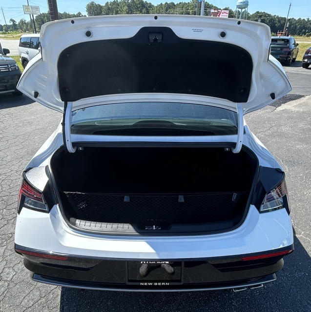 2025 Hyundai Elantra N Line photo 4