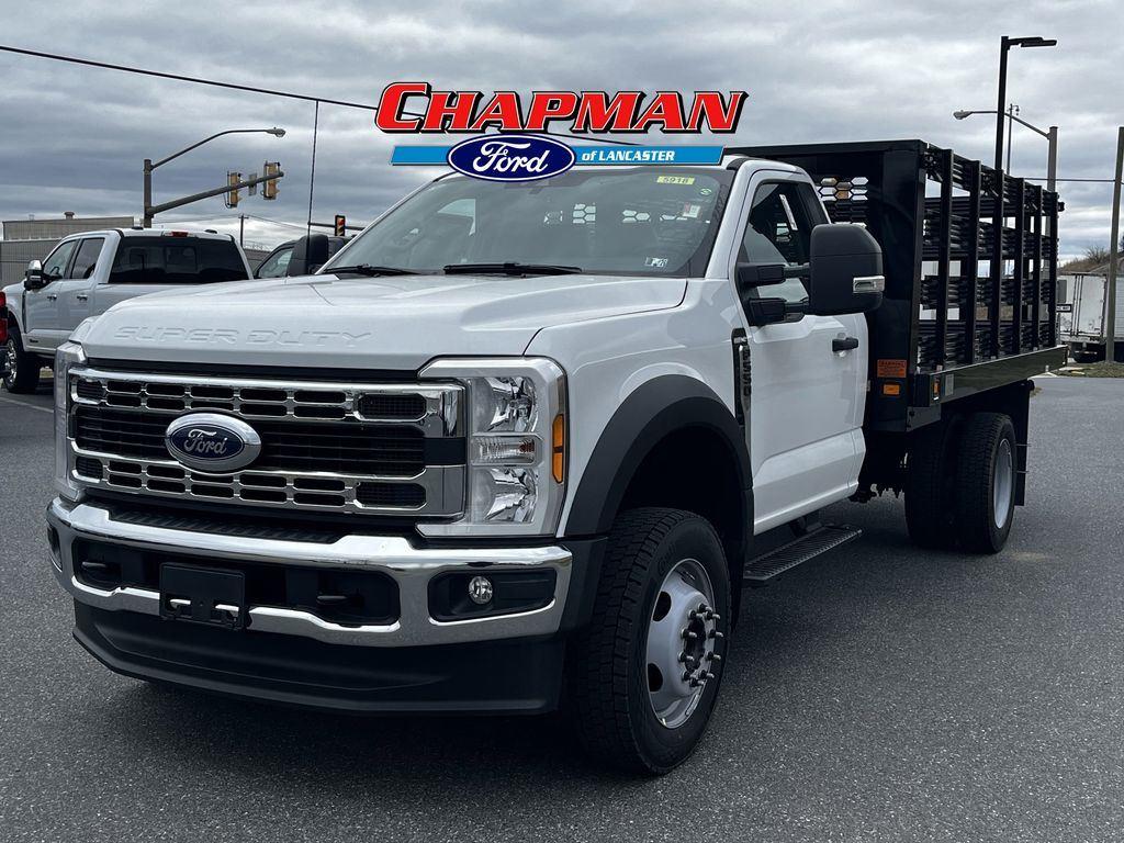 2025 Ford F-550 XL photo 4