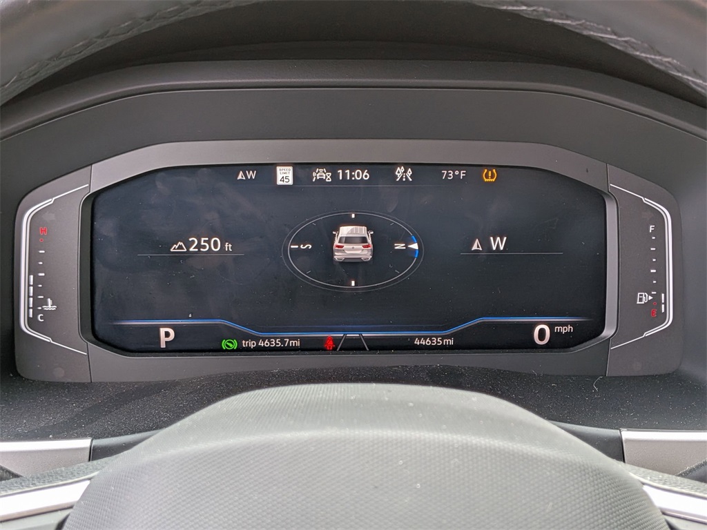 2023 Volkswagen Atlas Cross Sport V6 SEL Premium R-Line photo 13