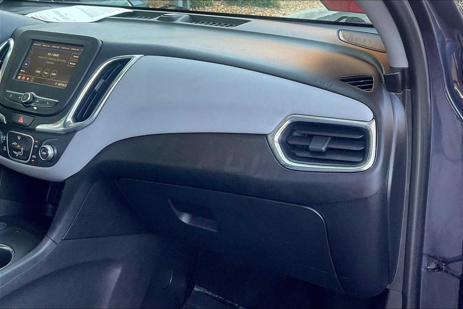 2019 Chevrolet Equinox LT photo 14