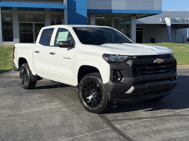 2026 Chevrolet Colorado Work Truck photo 2
