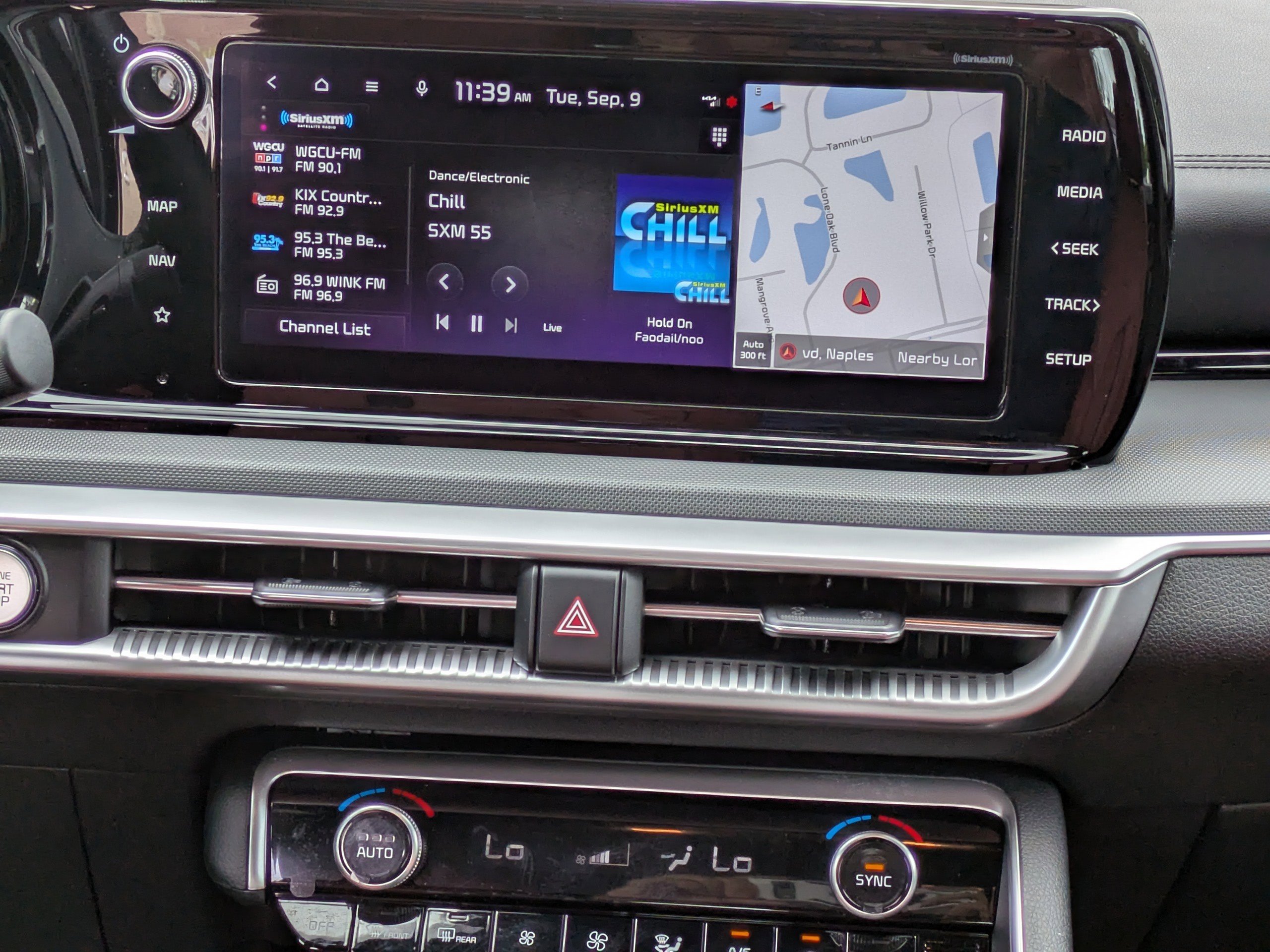 2023 Kia K5 GT-Line photo 12