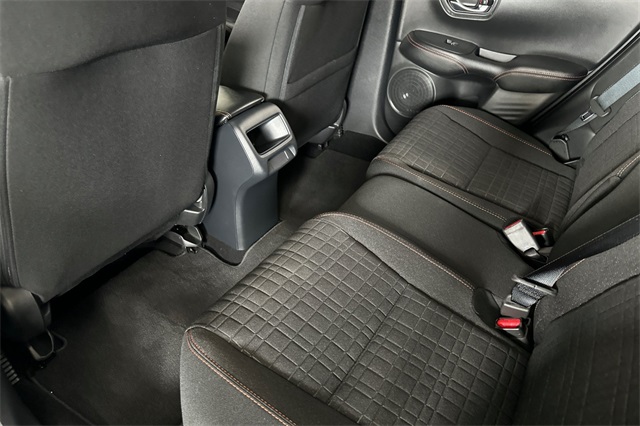 2025 Honda HR-V Sport photo 14