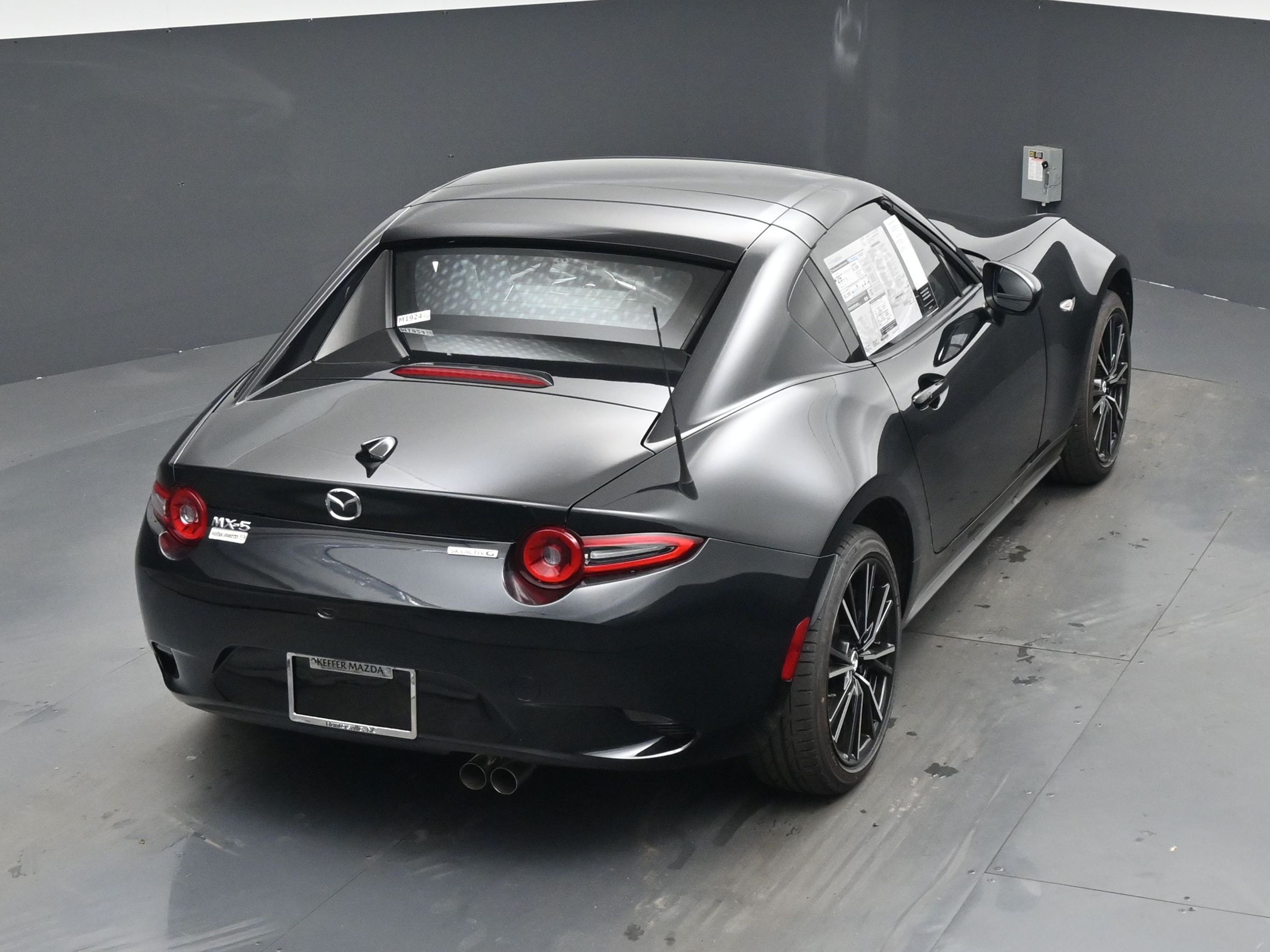 2025 Mazda MX-5 Miata Miata RF Grand Touring photo 14