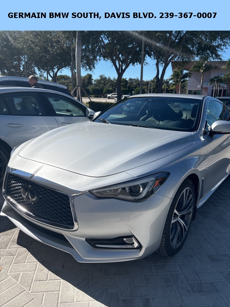 2019 INFINITI Q60 Coupe LUXE's photo